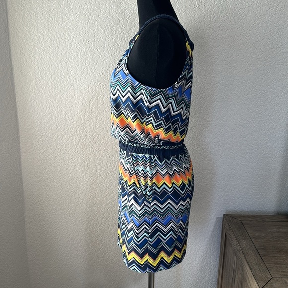 BCBGMAXAZRIA Printed Jersey Dress - Picture 6 of 12